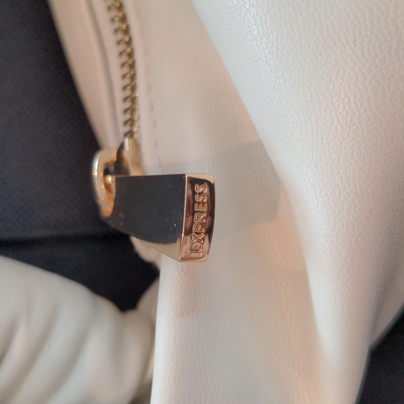 Express Bag - Picture 4 of 9